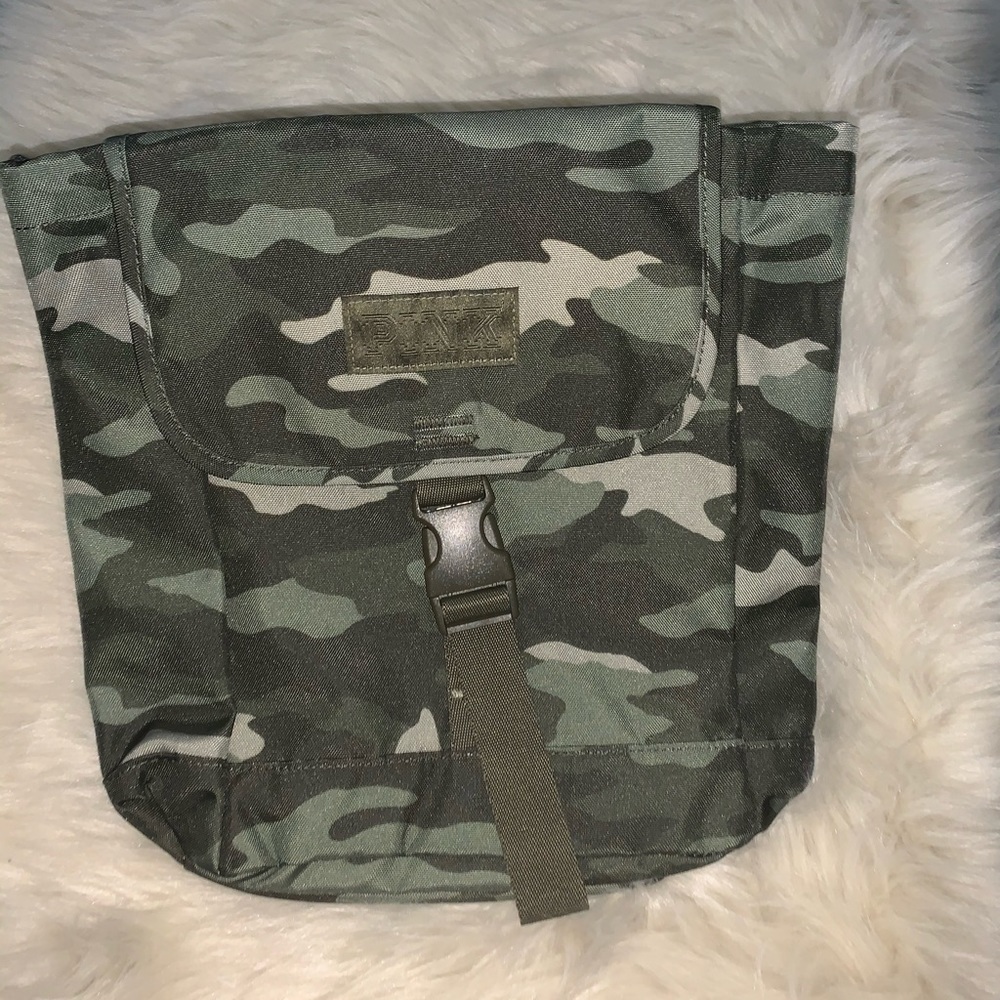 Army pink backpack💚